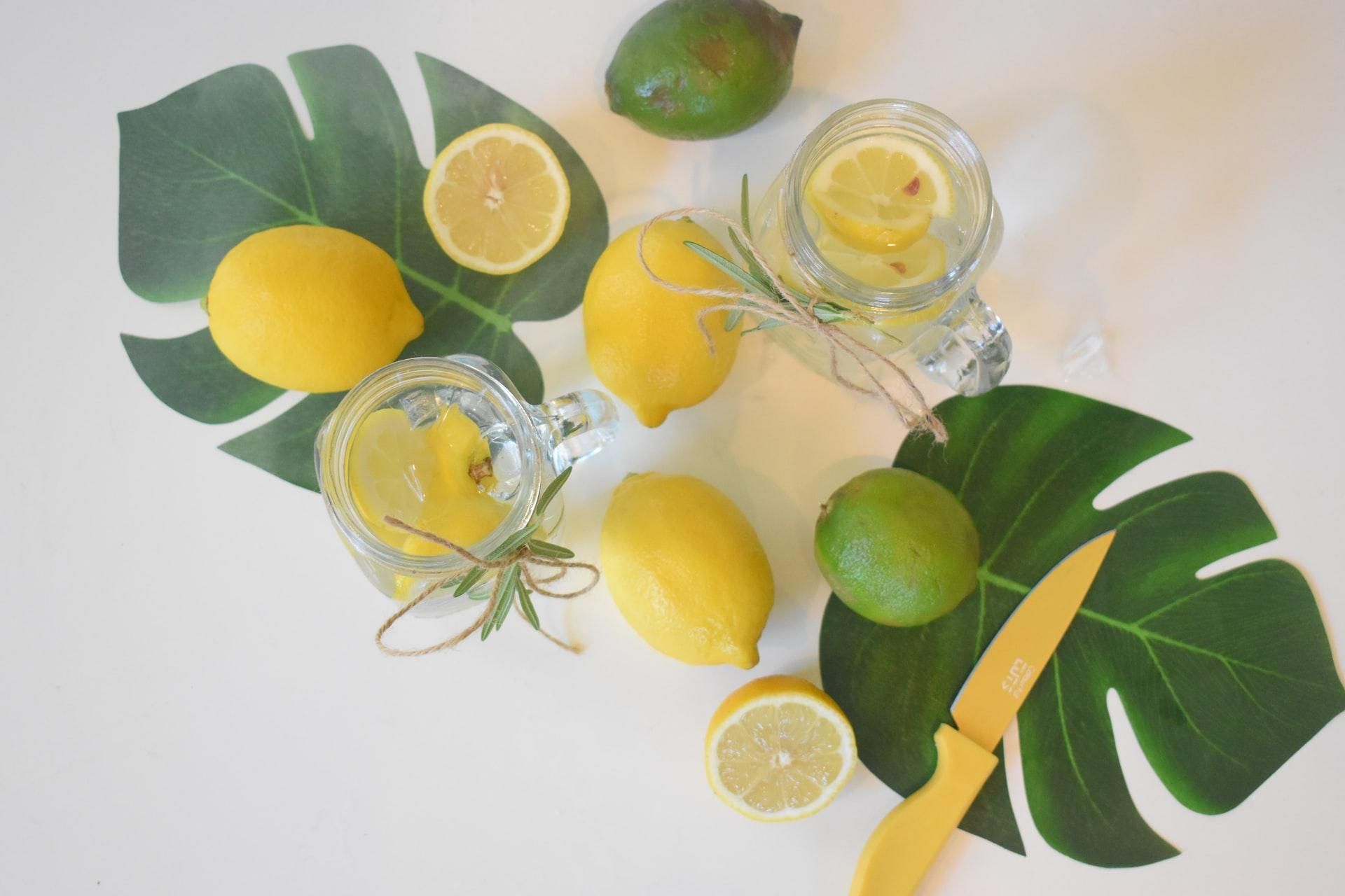 Як схуднути за допомогою теплої води з лимоном: поради дієтологині