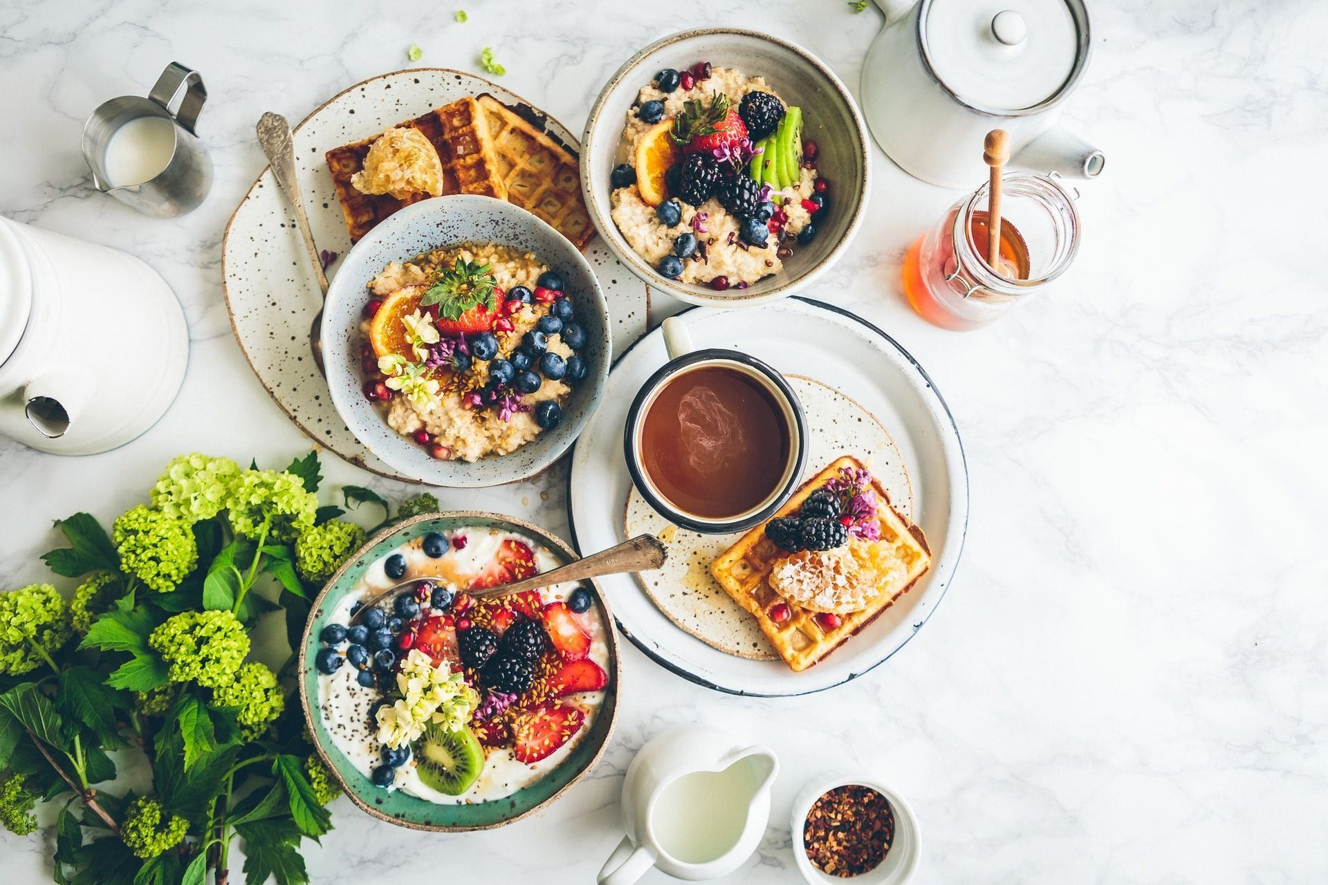 Как завтракать правильно: семейный врач рассказала о полезных и вредных продуктах