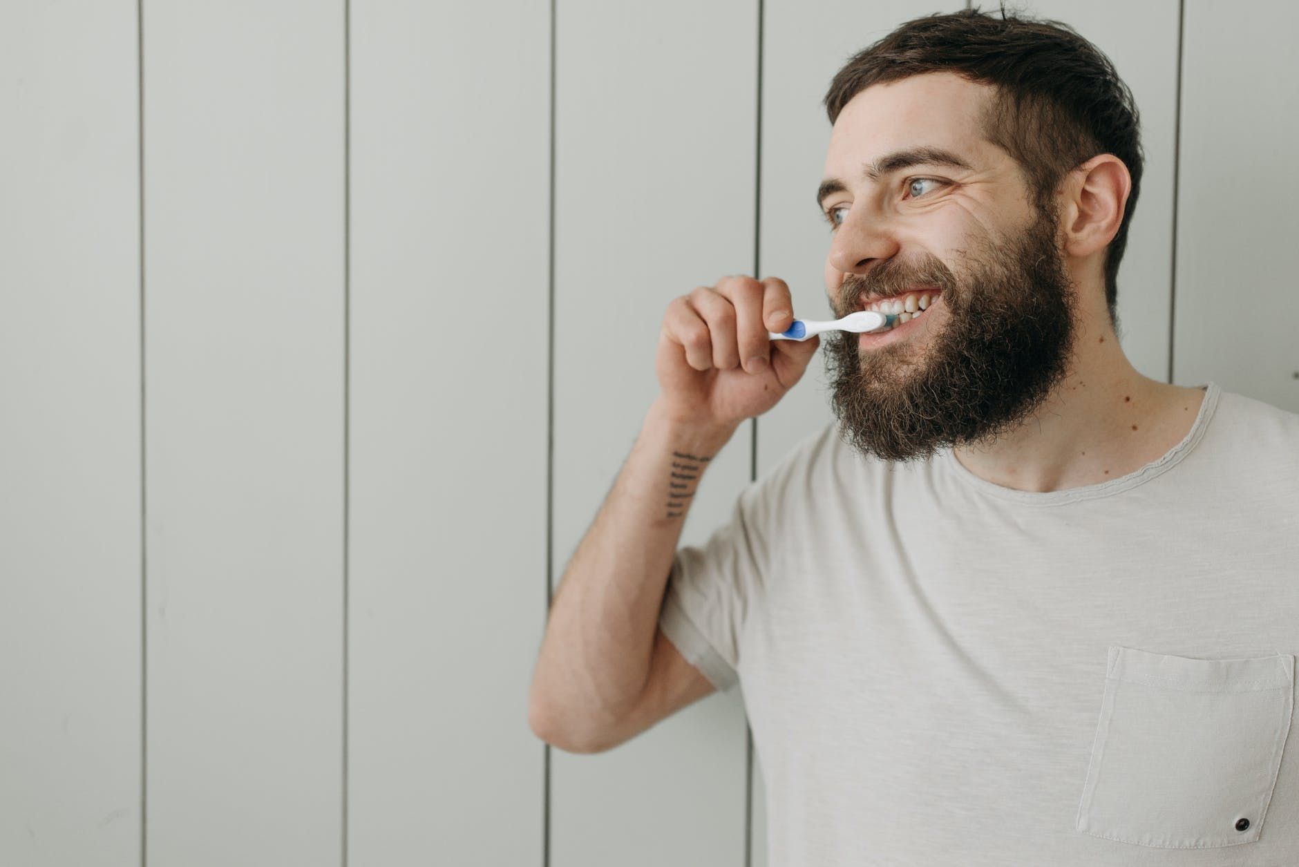 Як лікувати чутливість зубів