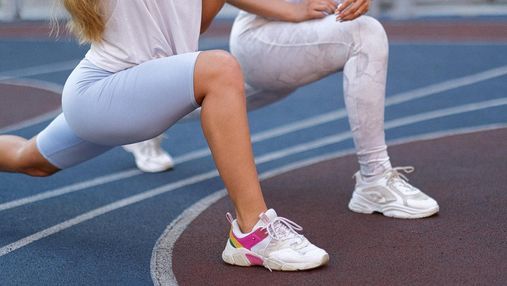 Для красивих ніг та сідниць: 4 ефективні вправи від тренерки