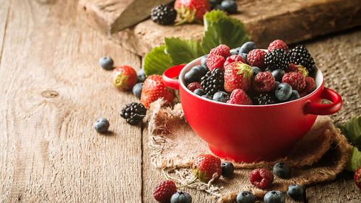 Летнее похудения: какие ягоды помогут избавиться от лишнего веса и улучшить здоровье
