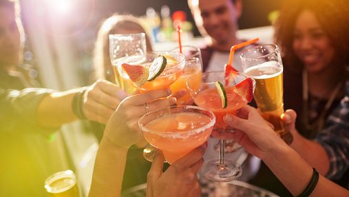Перейшли межу: 10 ознак, які вказують на проблеми людини з алкоголем
