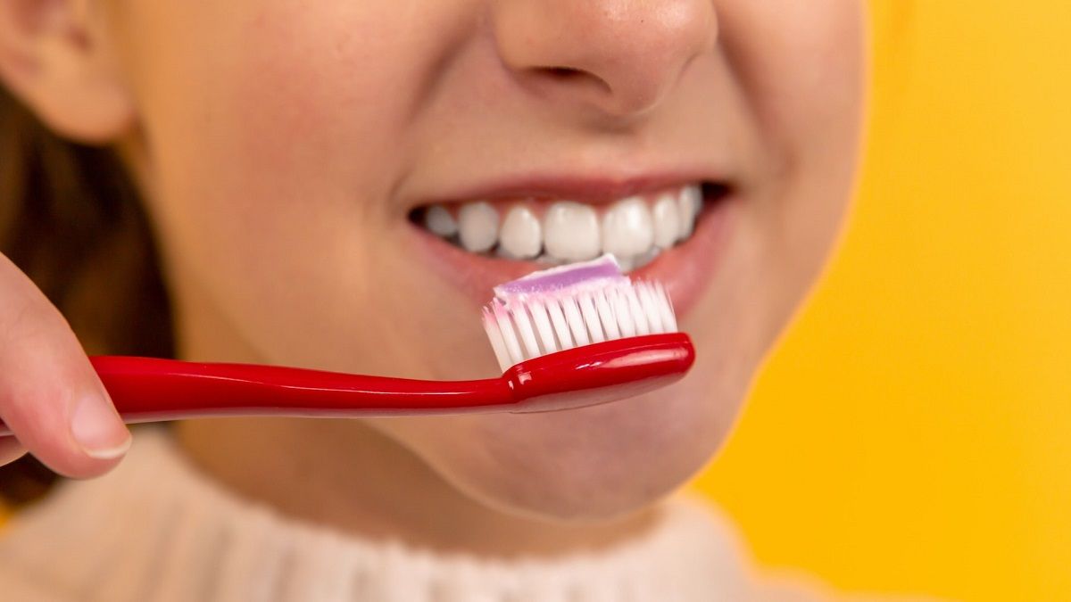 Чим замінити зубну пасту