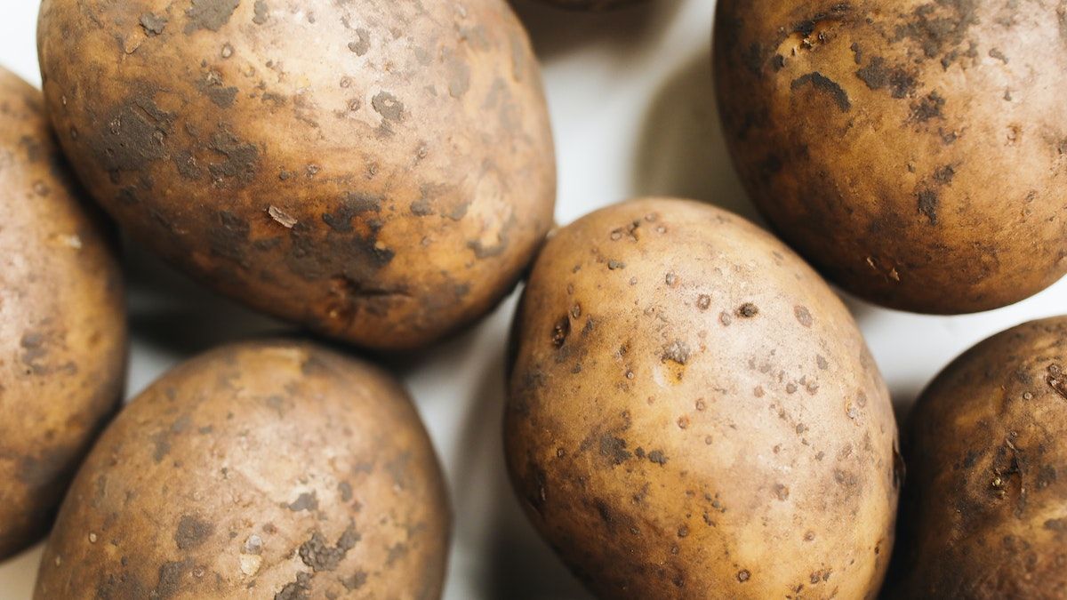 Які існують міфи про картоплю