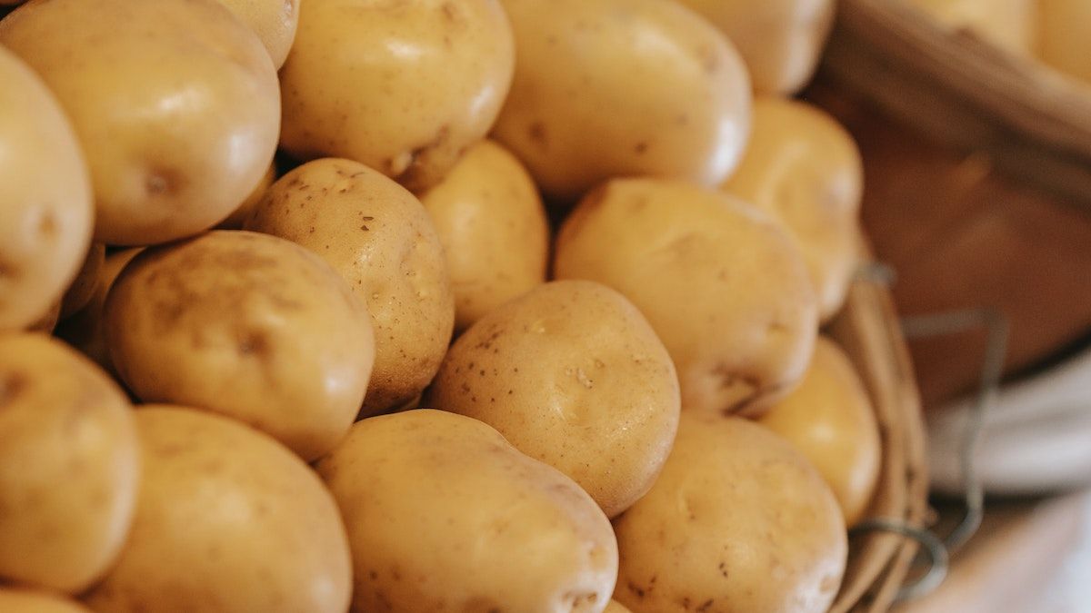 Яка користь молодої картоплі