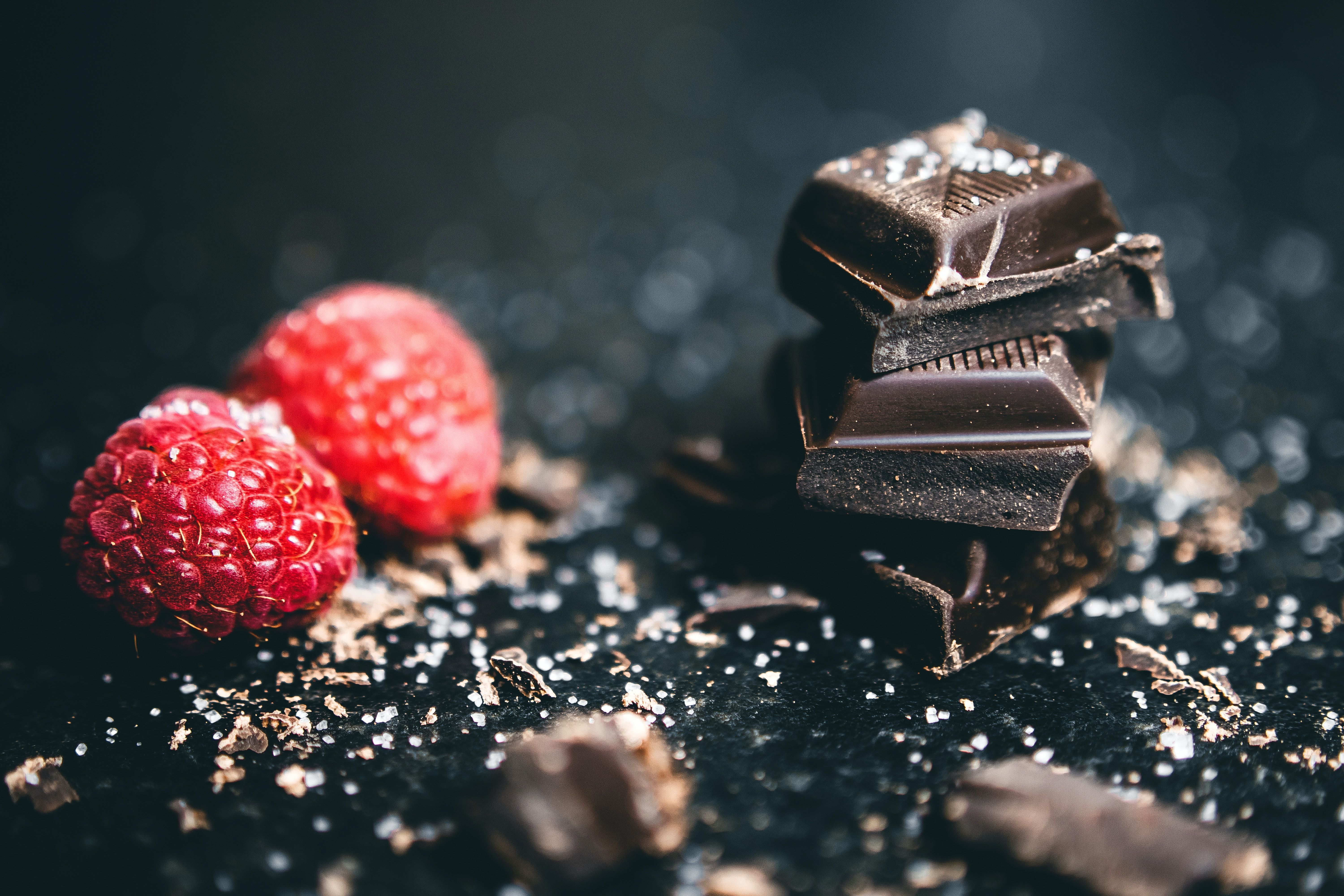 Чорний шоколад корисний для серця