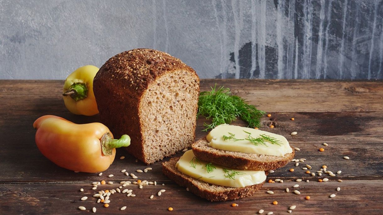 Цельнозерновой хлеб помогает худеть