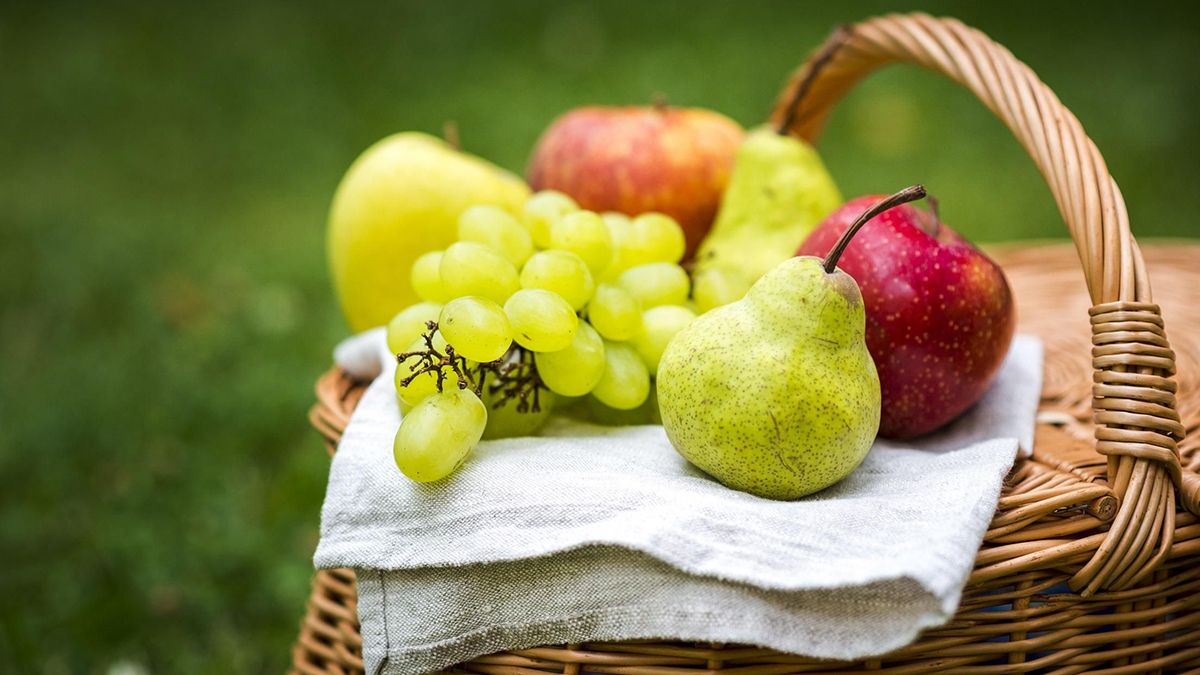 Сезонні фрукти, які треба з'їсти у серпні