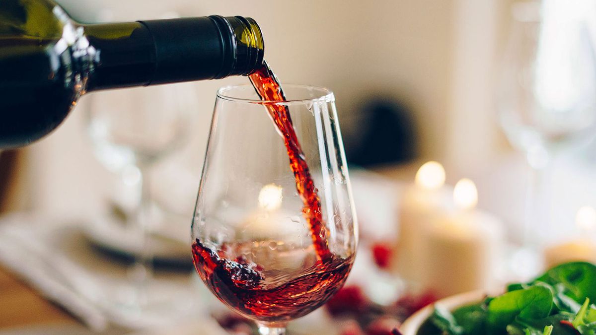 Як можна охолодити вино